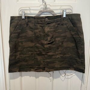 Sanctuary camo mini skirt